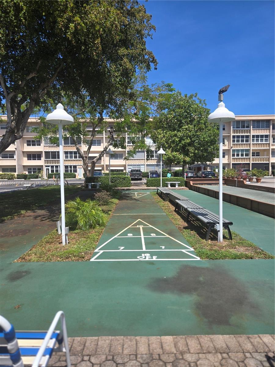 215 SE 3rd Ave #401D, Hallandale Beach, Florida image 23