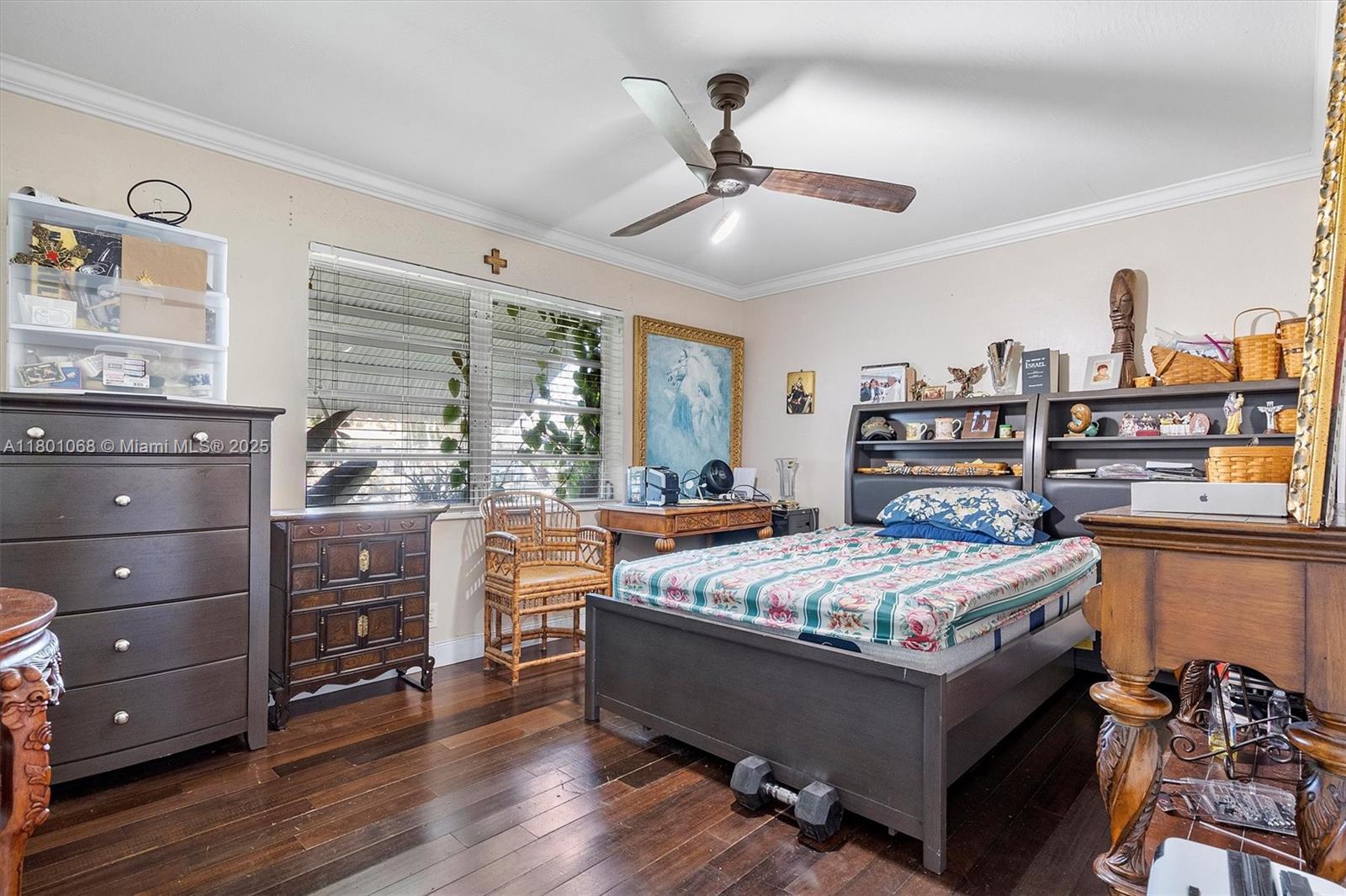 1012 NE 8th St, Hallandale Beach, Florida image 14