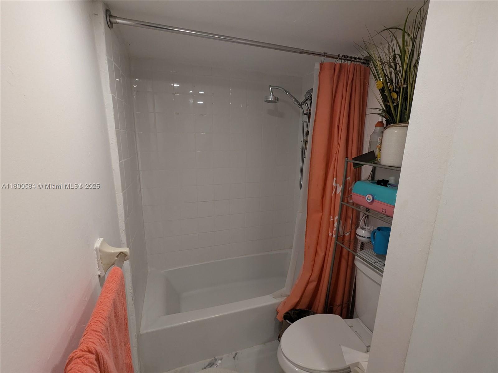 416 N Laurel Dr #107, Margate, Florida image 20