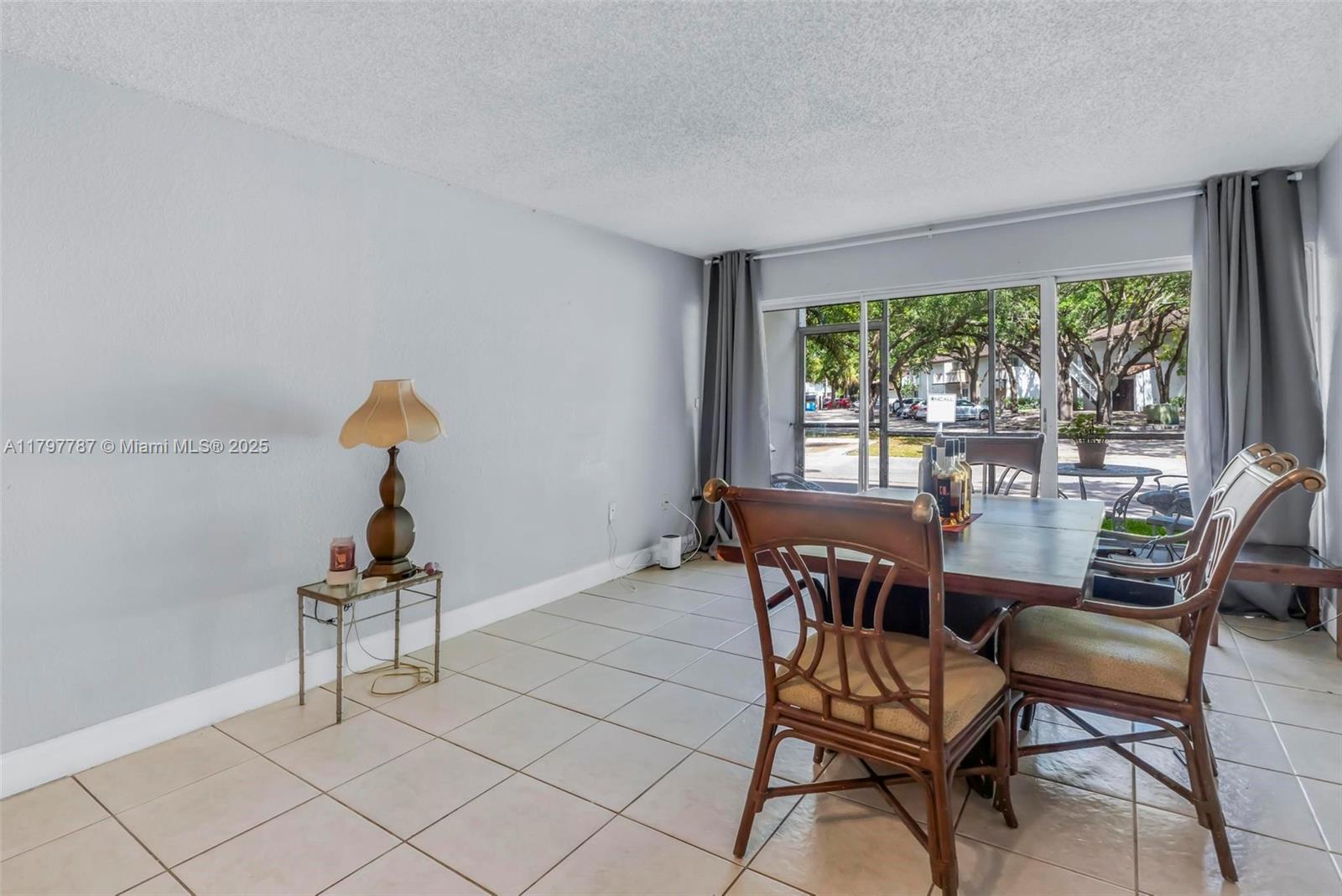 4235 N University Dr #115, Sunrise, Florida image 2