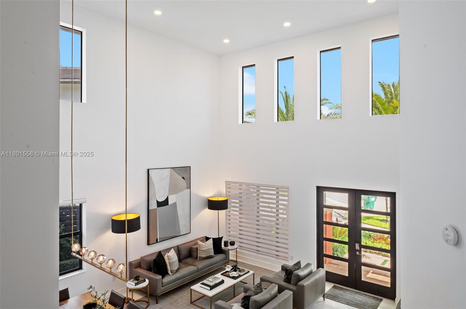 8862 NW 154th Ter, Miami Lakes, Florida image 20