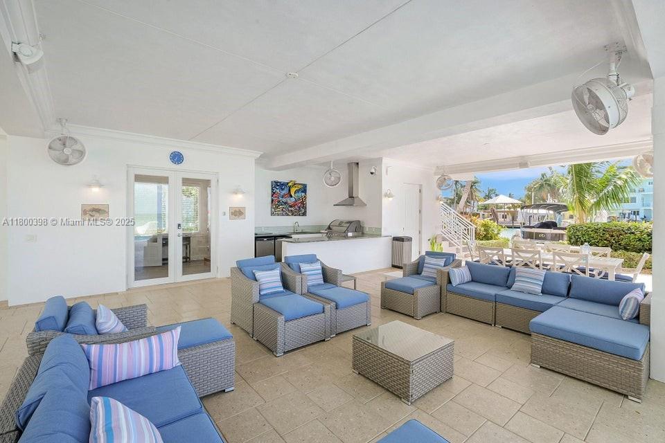 162 Bayview Dr, Islamorada, Florida image 11