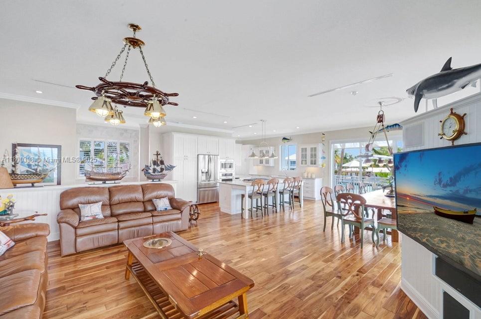 162 Bayview Dr, Islamorada, Florida image 18