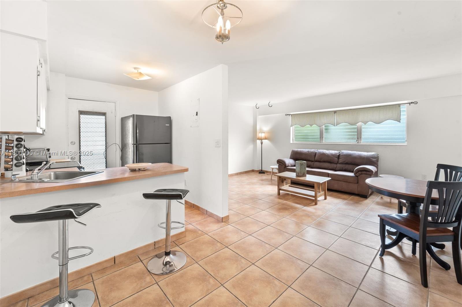 Property photo # 0
