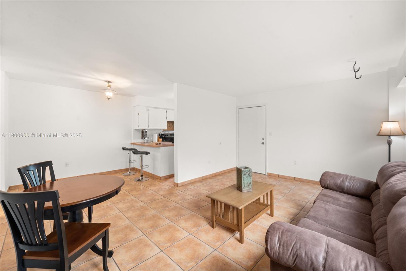 Property photo # 8