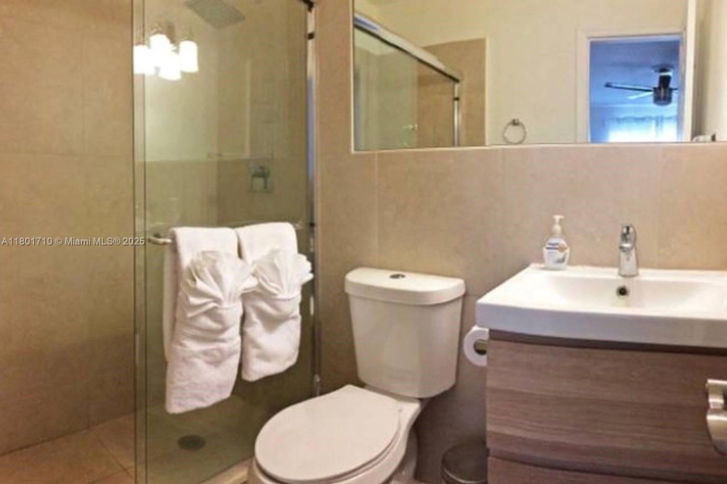 314 SE 4th St, Dania Beach, Florida image 4