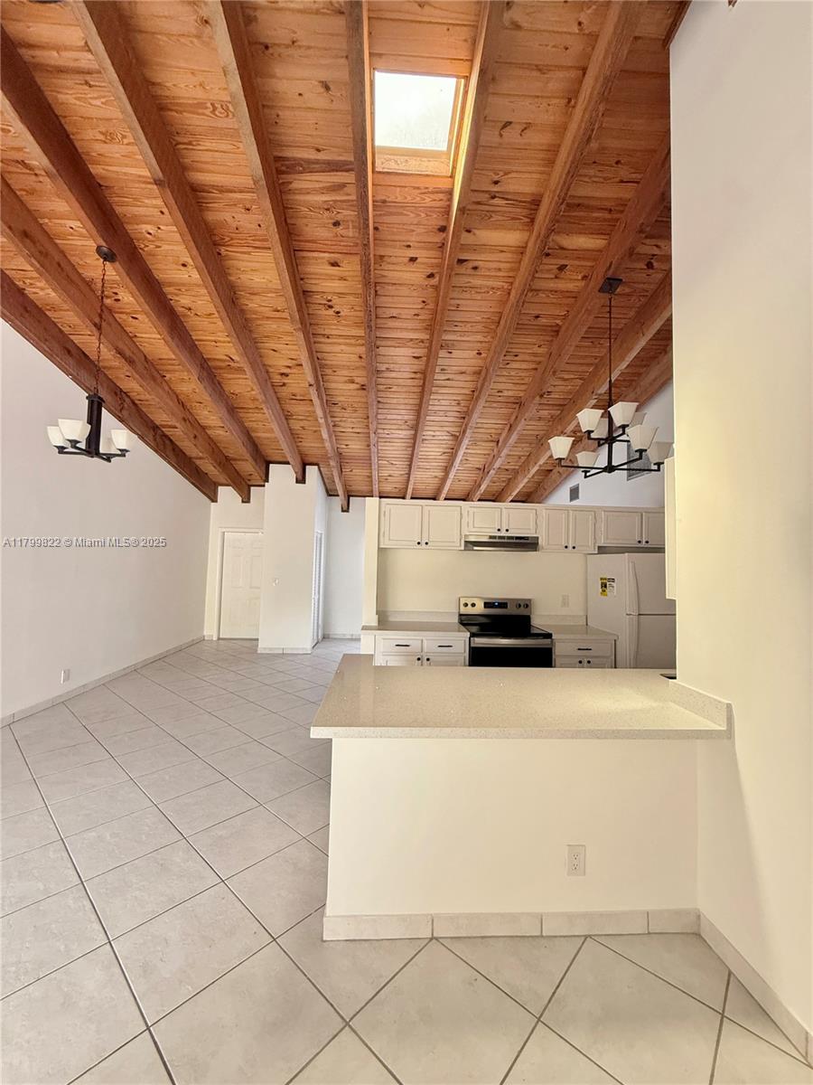 6310 NW 28th St, Sunrise, Florida image 10