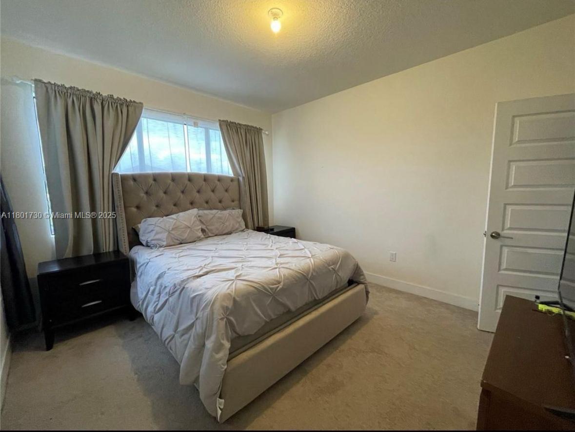 8824 NW 161st Ter, Miami Lakes, Florida image 13