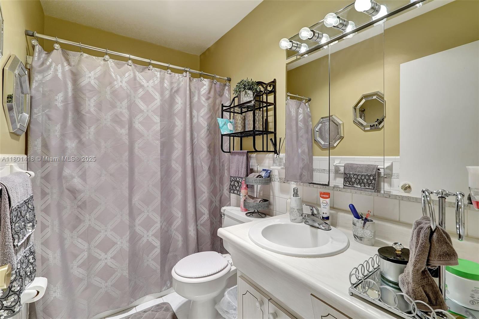 532 S Luna Ct #7, Hollywood, Florida image 18