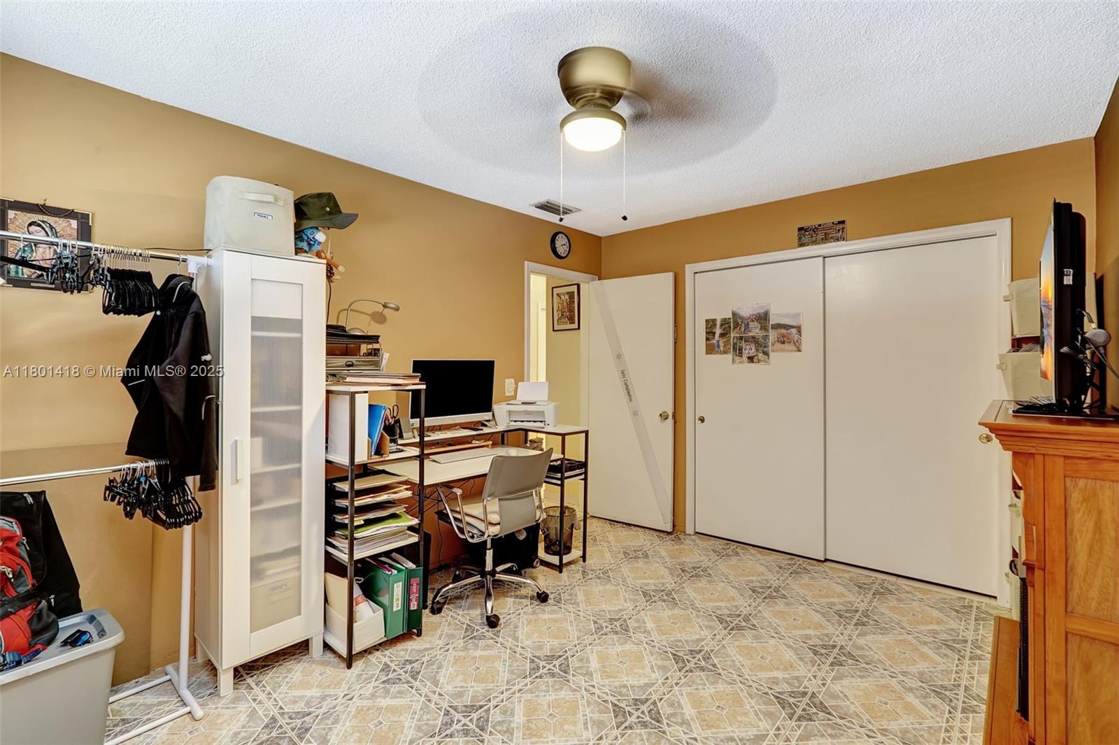 532 S Luna Ct #7, Hollywood, Florida image 27