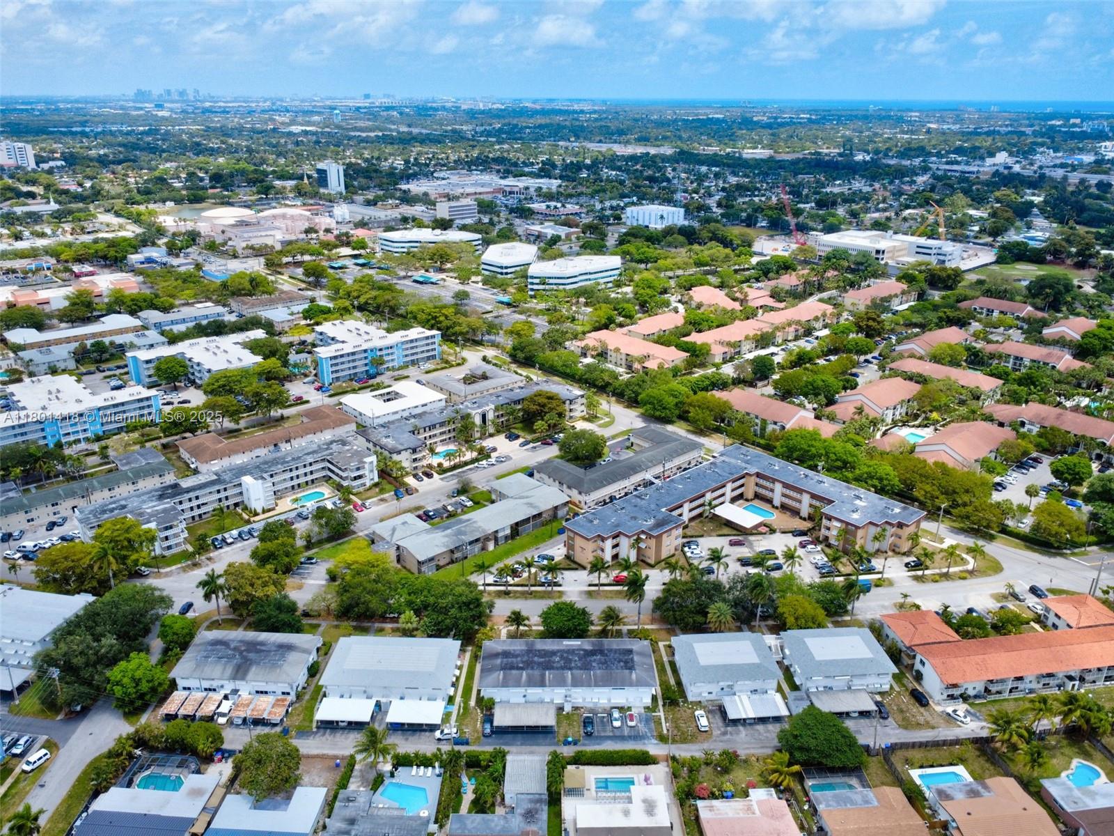 532 S Luna Ct #7, Hollywood, Florida image 37