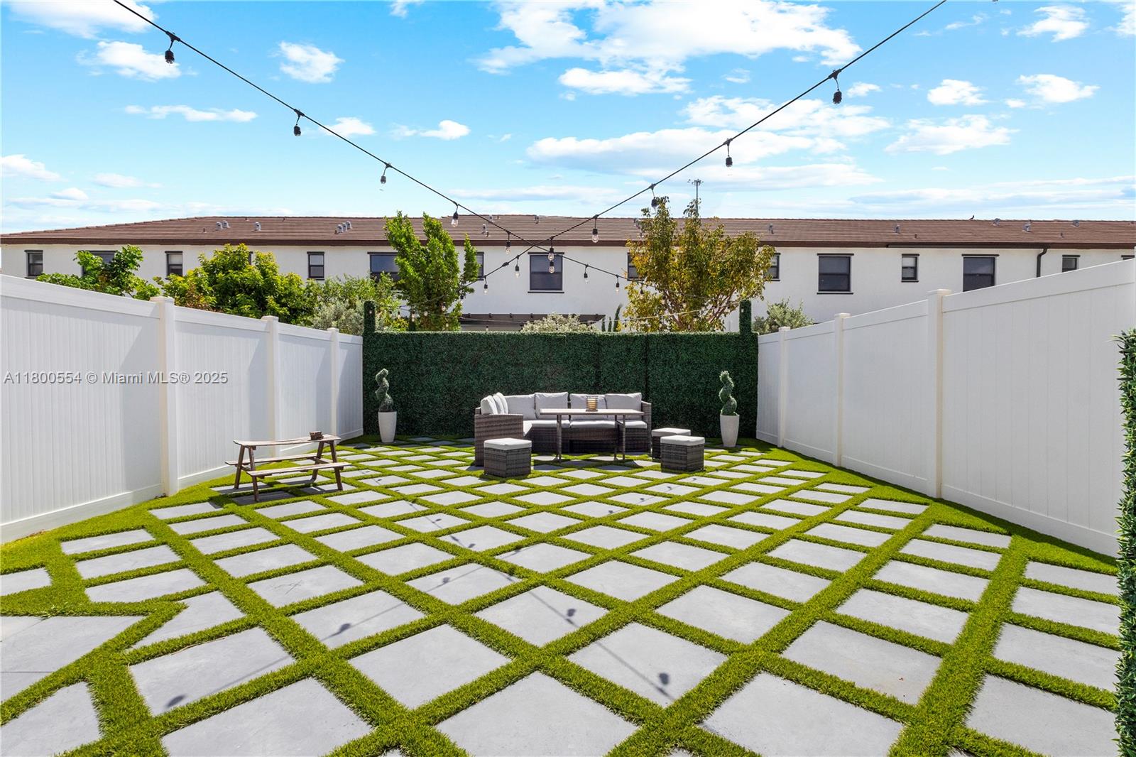 Property photo # 9