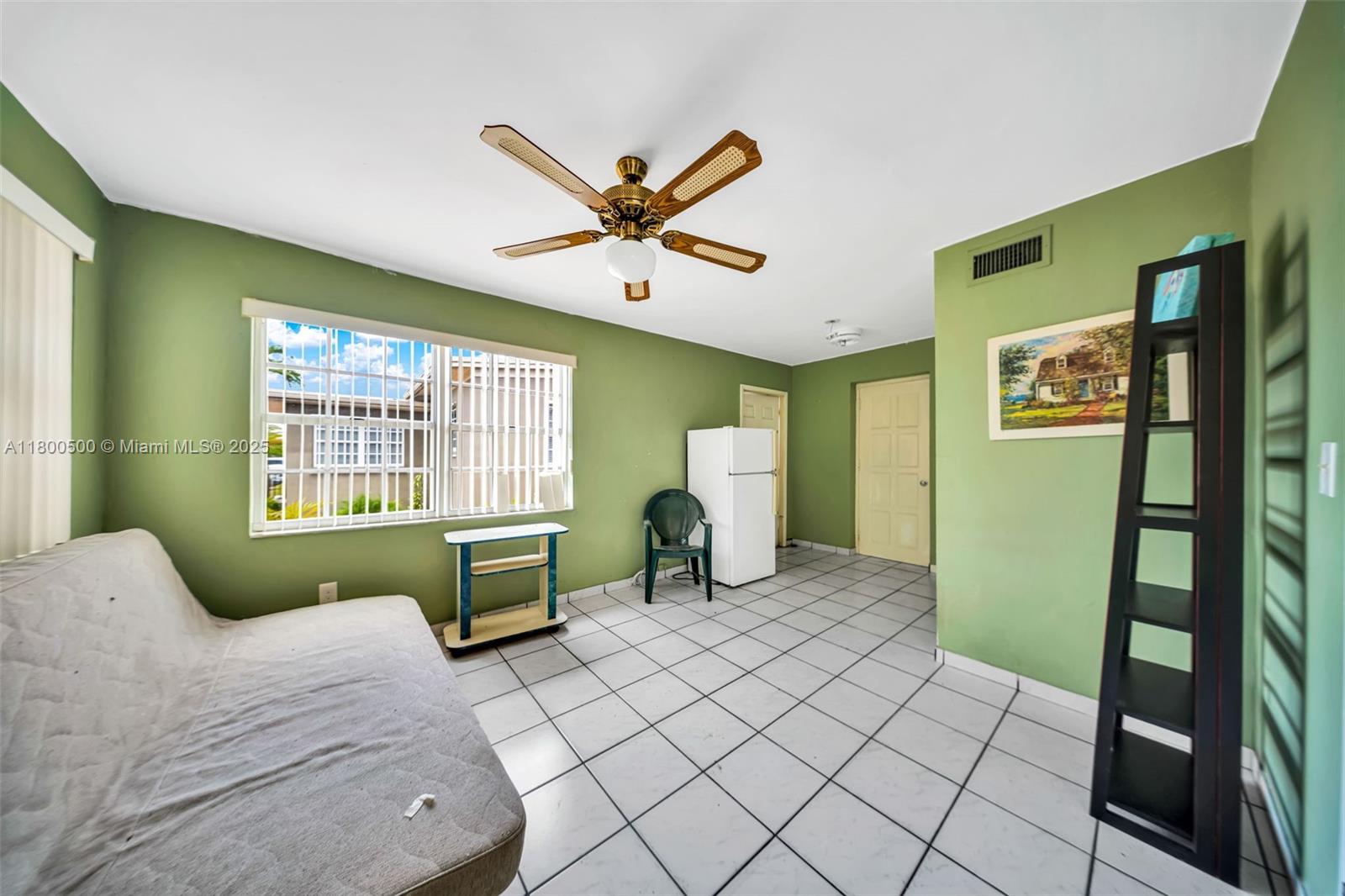 751 E 56th St, Hialeah, Florida image 21