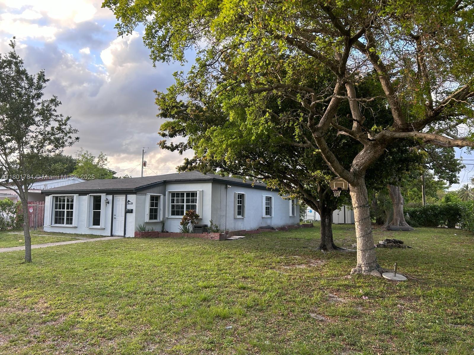 Property photo # 0