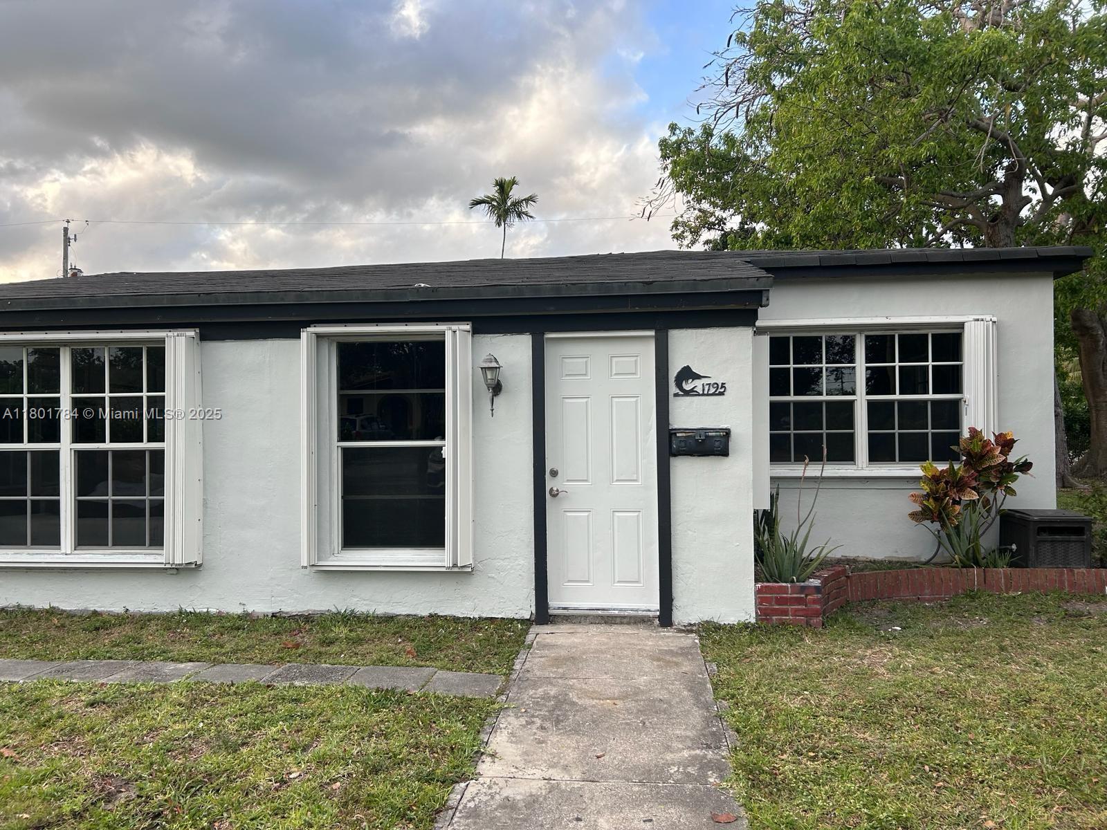 Property photo # 8