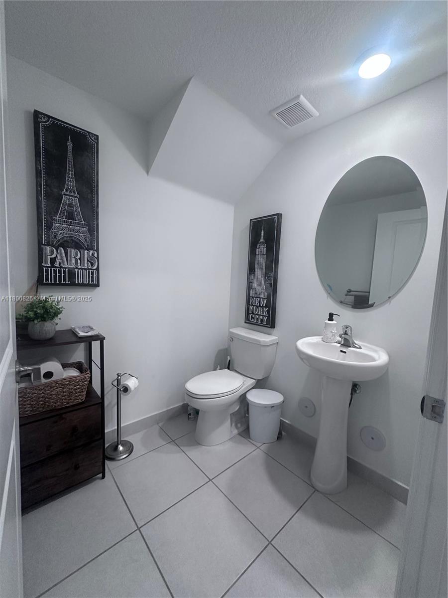 Property photo # 4