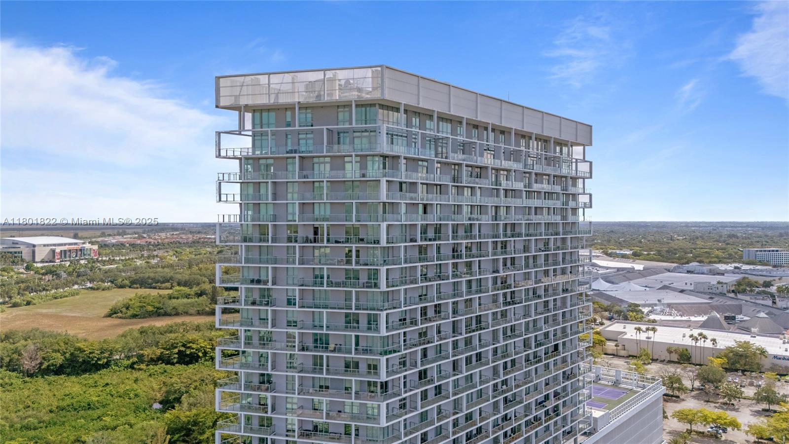2000 Metropica Way #2504, Sunrise, Florida image 30