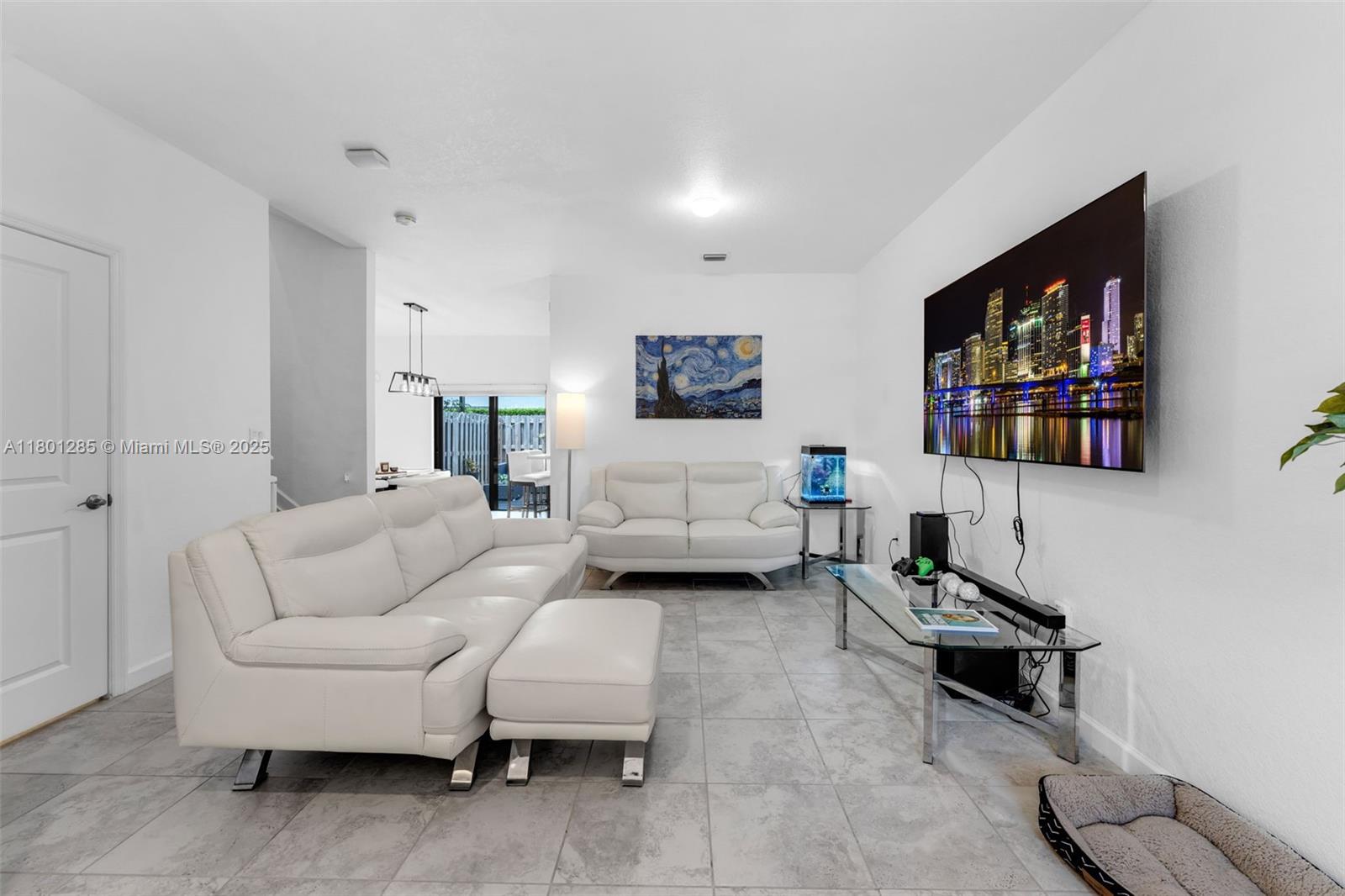 Property photo # 2