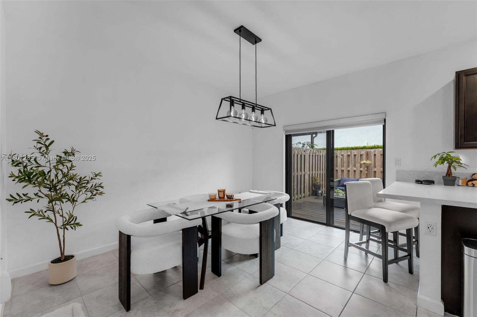 Property photo # 6
