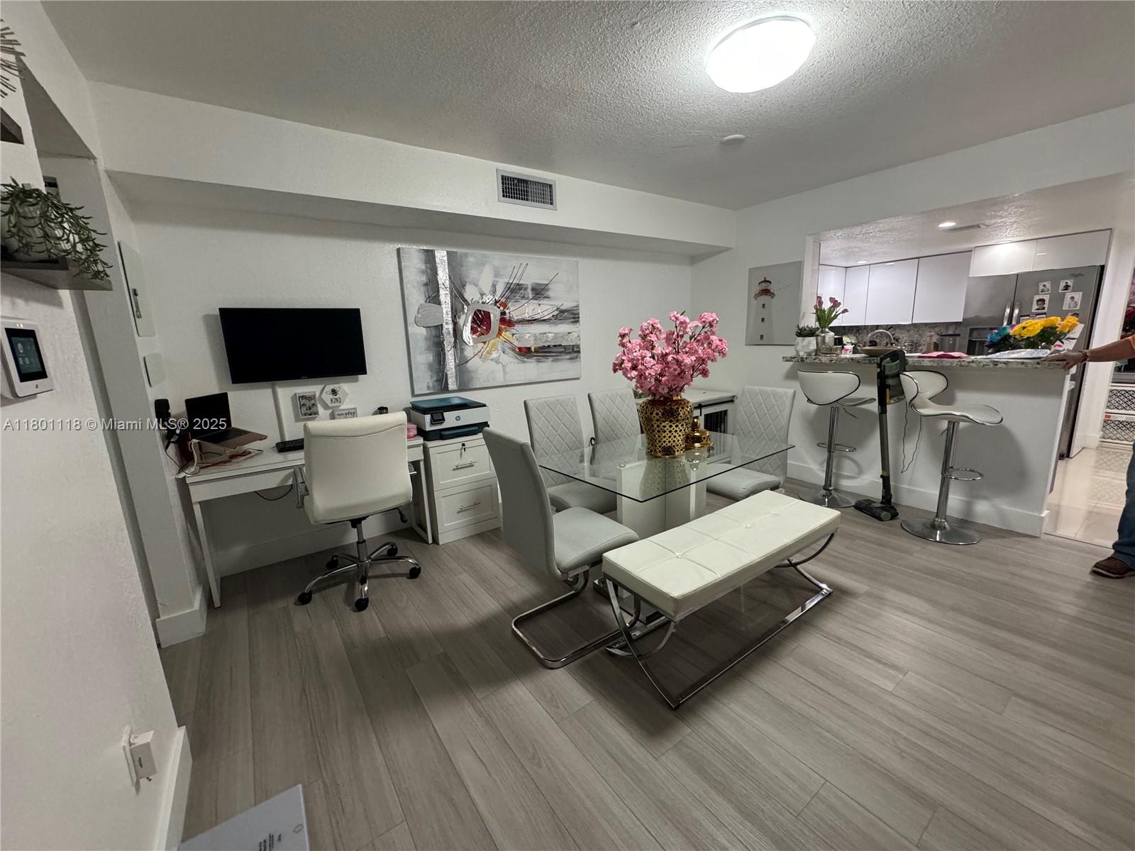 8098 NW 99th Ter, Hialeah Gardens, Florida image 14