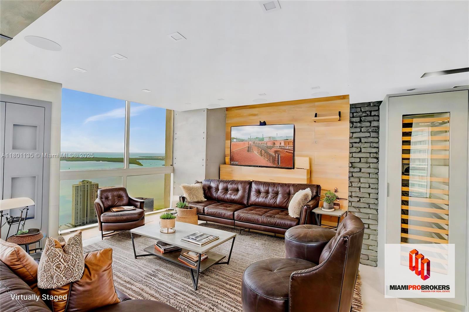 495 Brickell Ave #5202, Miami FL 33131