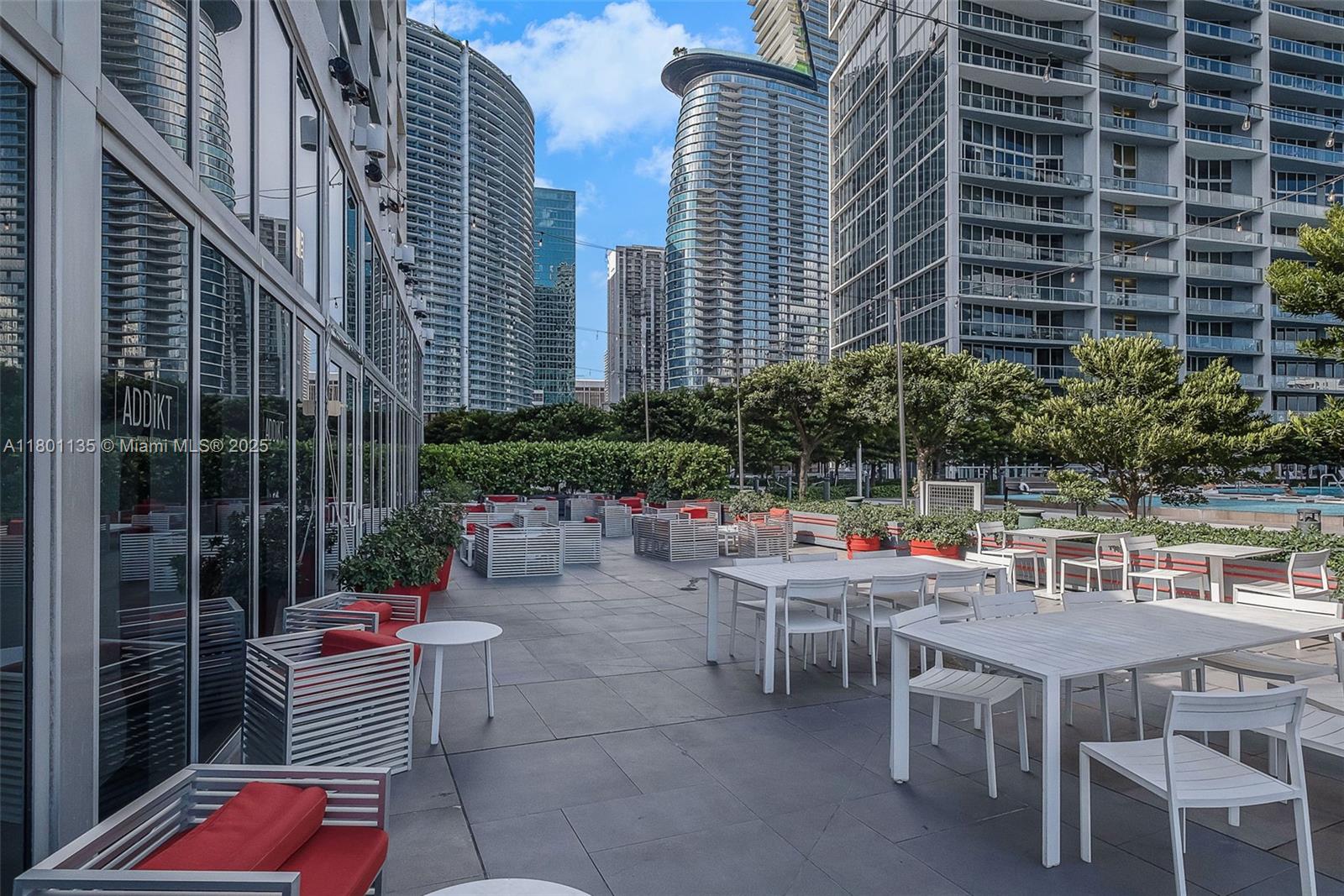 495 Brickell Ave #5202, Miami FL 33131
