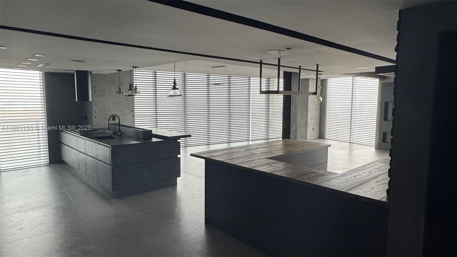 495 Brickell Ave #5202, Miami FL 33131