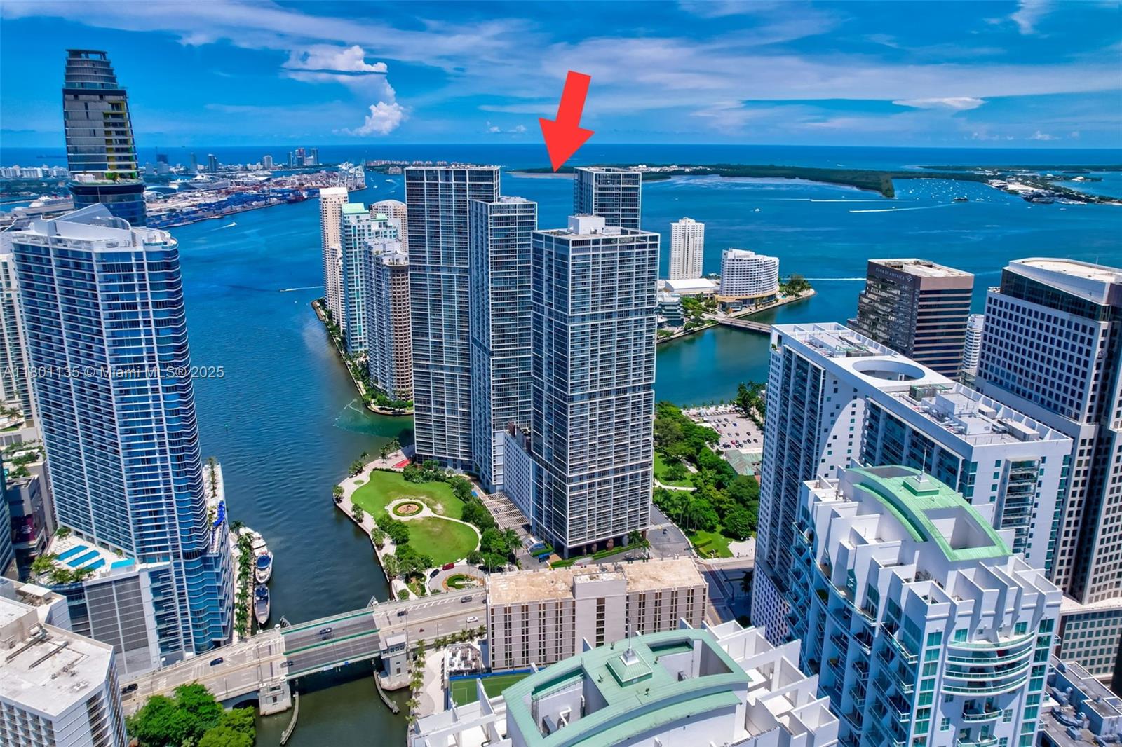 495 Brickell Ave #5202, Miami FL 33131