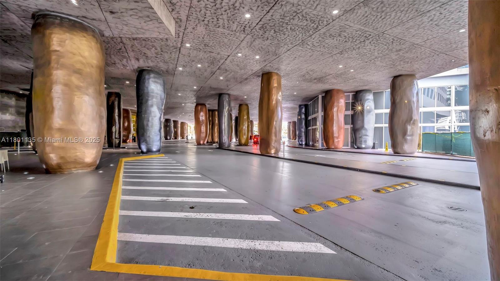 495 Brickell Ave #5202, Miami FL 33131