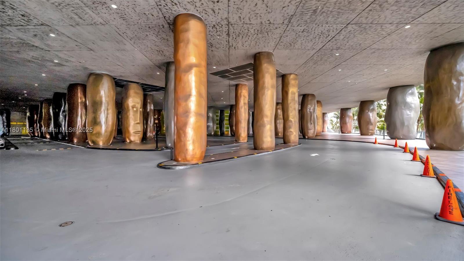 495 Brickell Ave #5202, Miami FL 33131