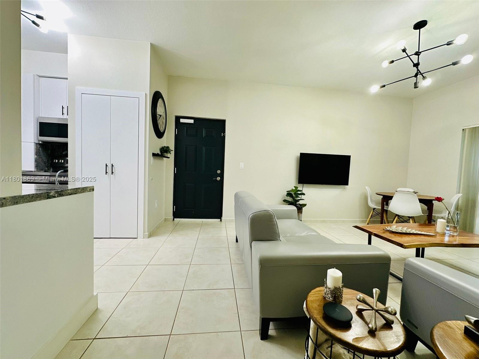 Property photo # 9