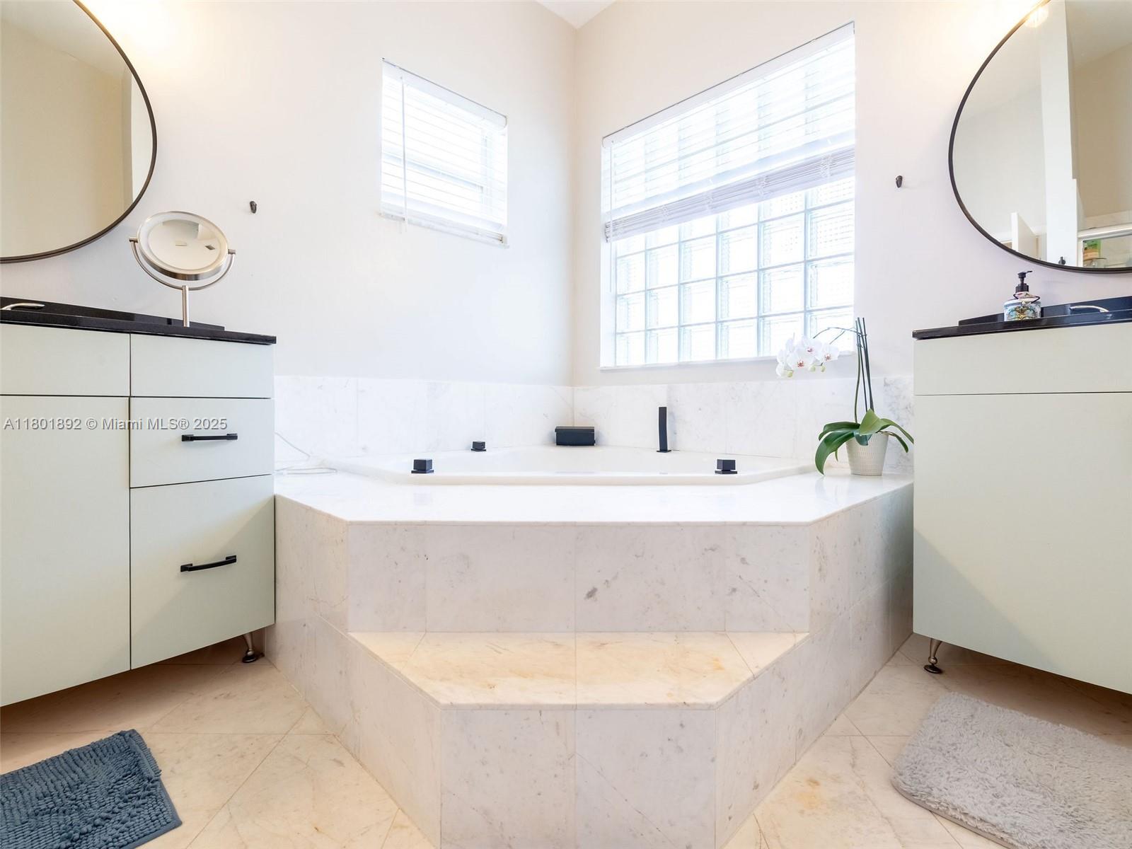 17982 NW 9th Ct, Pembroke Pines, Florida image 38