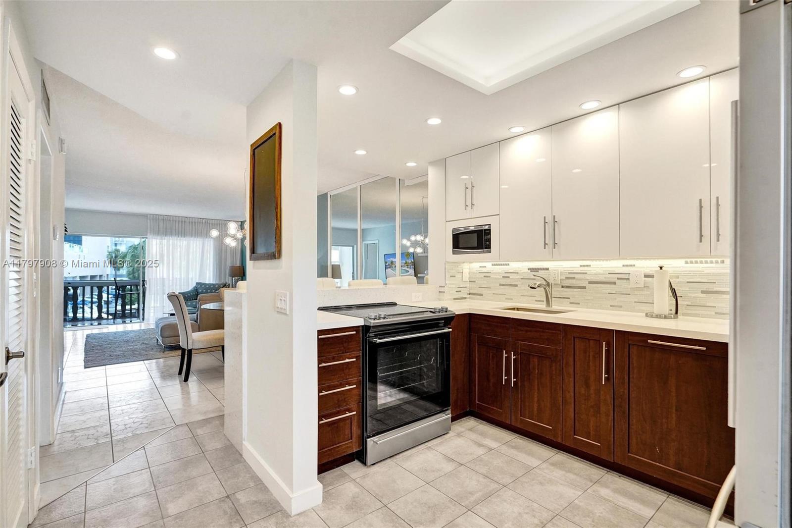 Property photo # 6