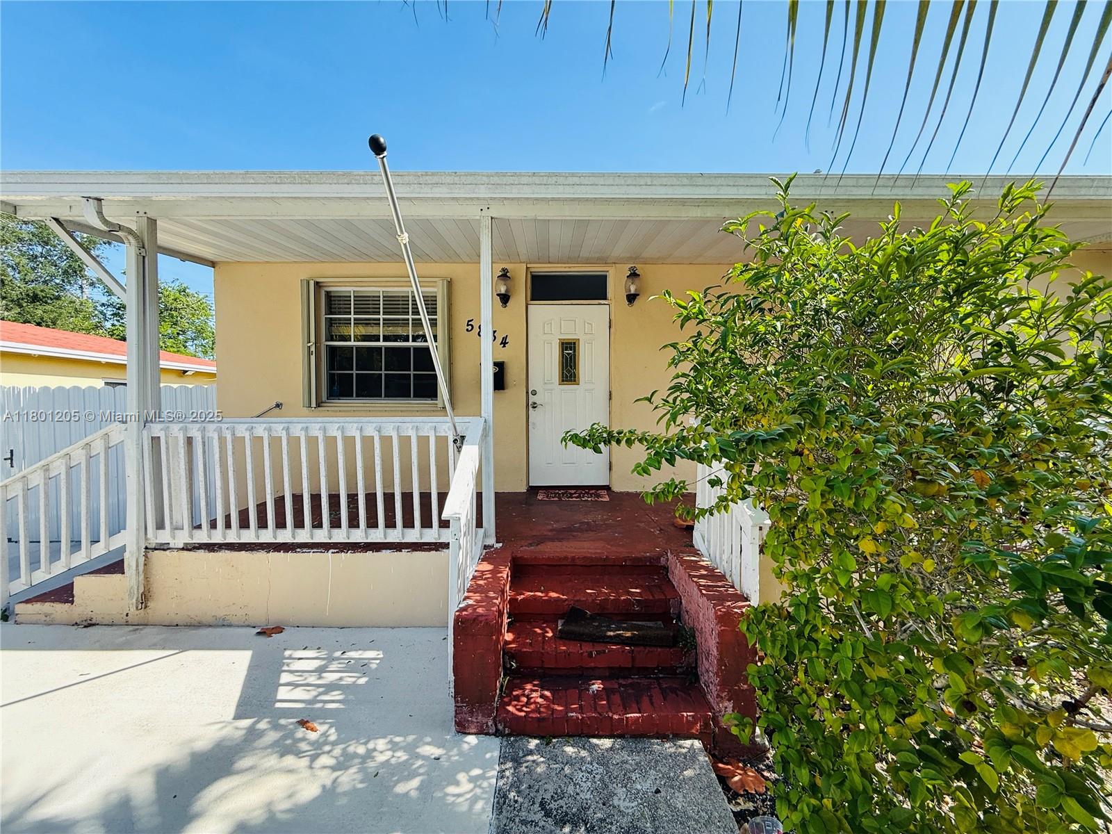 5834 SW 66th St, South Miami, Florida image 1
