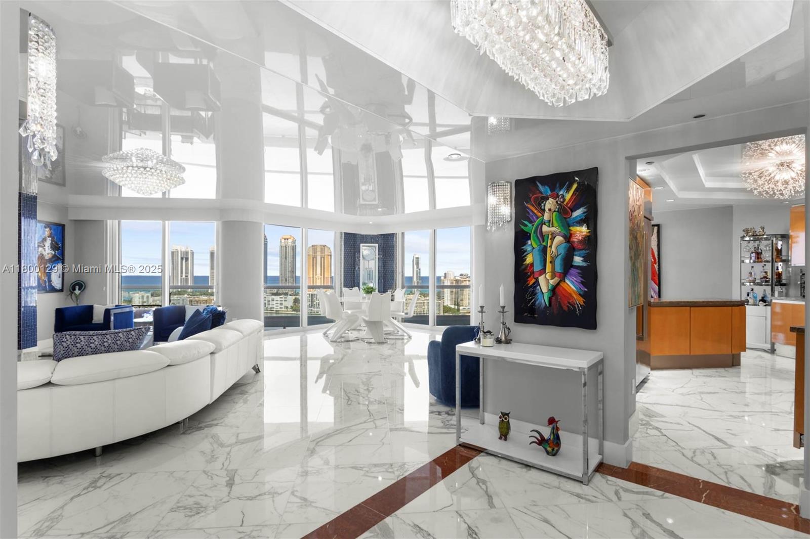 Condo for Sale in Aventura, FL