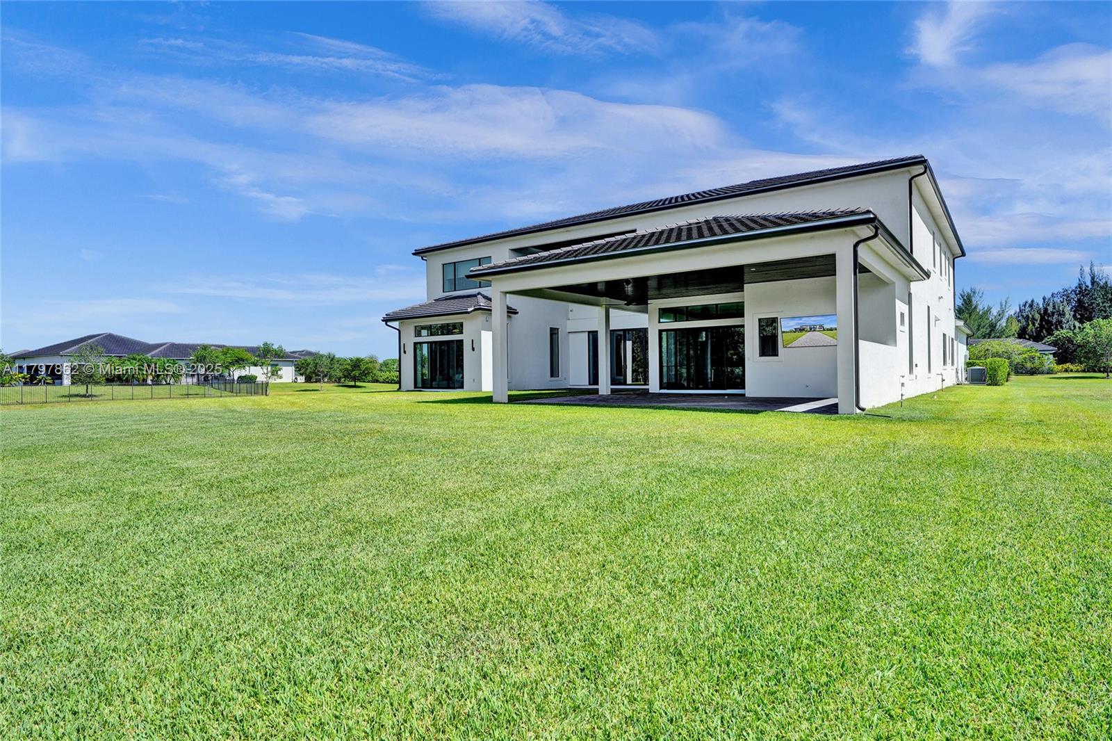17811 SW 58th St, Southwest Ranches, Florida image 32