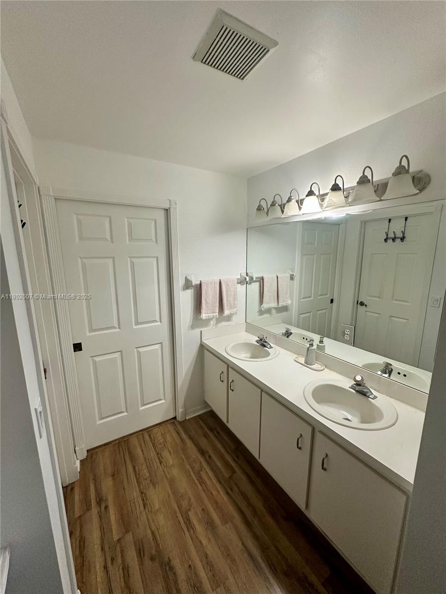 3828 NW 121st Ave, Sunrise, Florida image 12