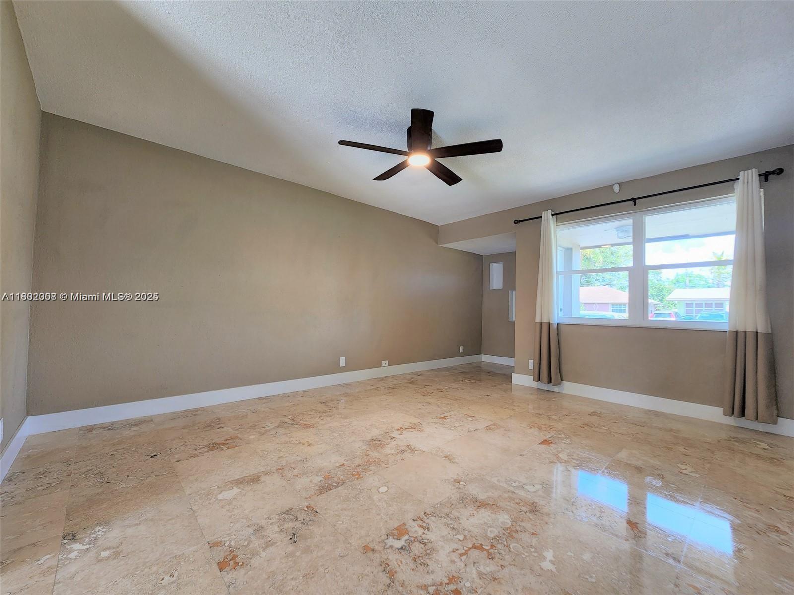 5840 NW 16th St, Sunrise, Florida image 4