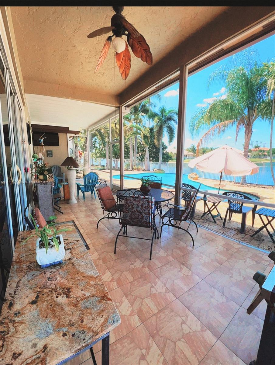 16343 Segovia Cir S, Pembroke Pines, Florida image 25