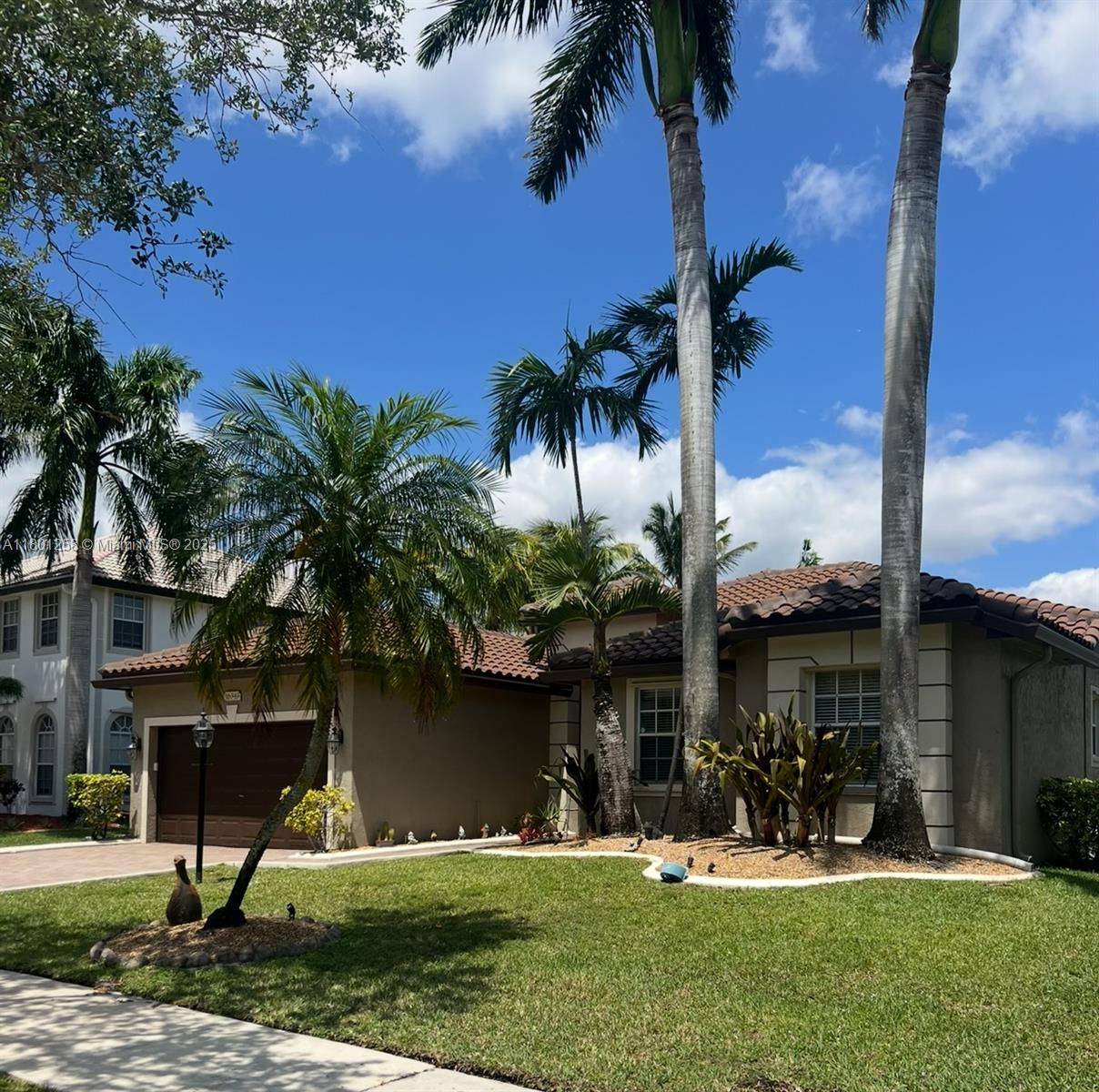 16343 Segovia Cir S, Pembroke Pines, Florida image 4