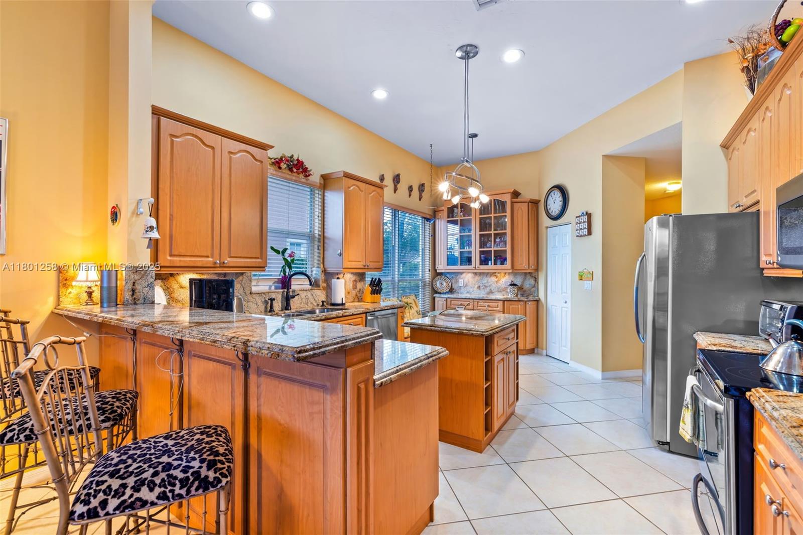 16343 Segovia Cir S, Pembroke Pines, Florida image 8