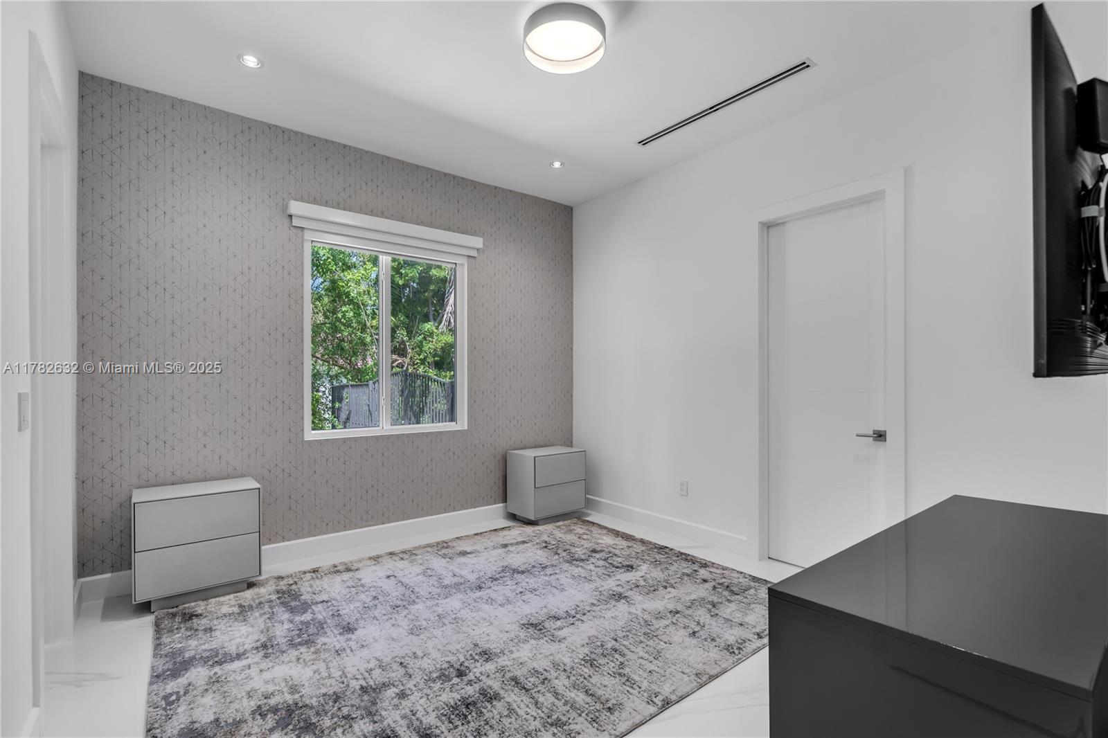 9928 NW 133rd St, Hialeah Gardens, Florida image 11
