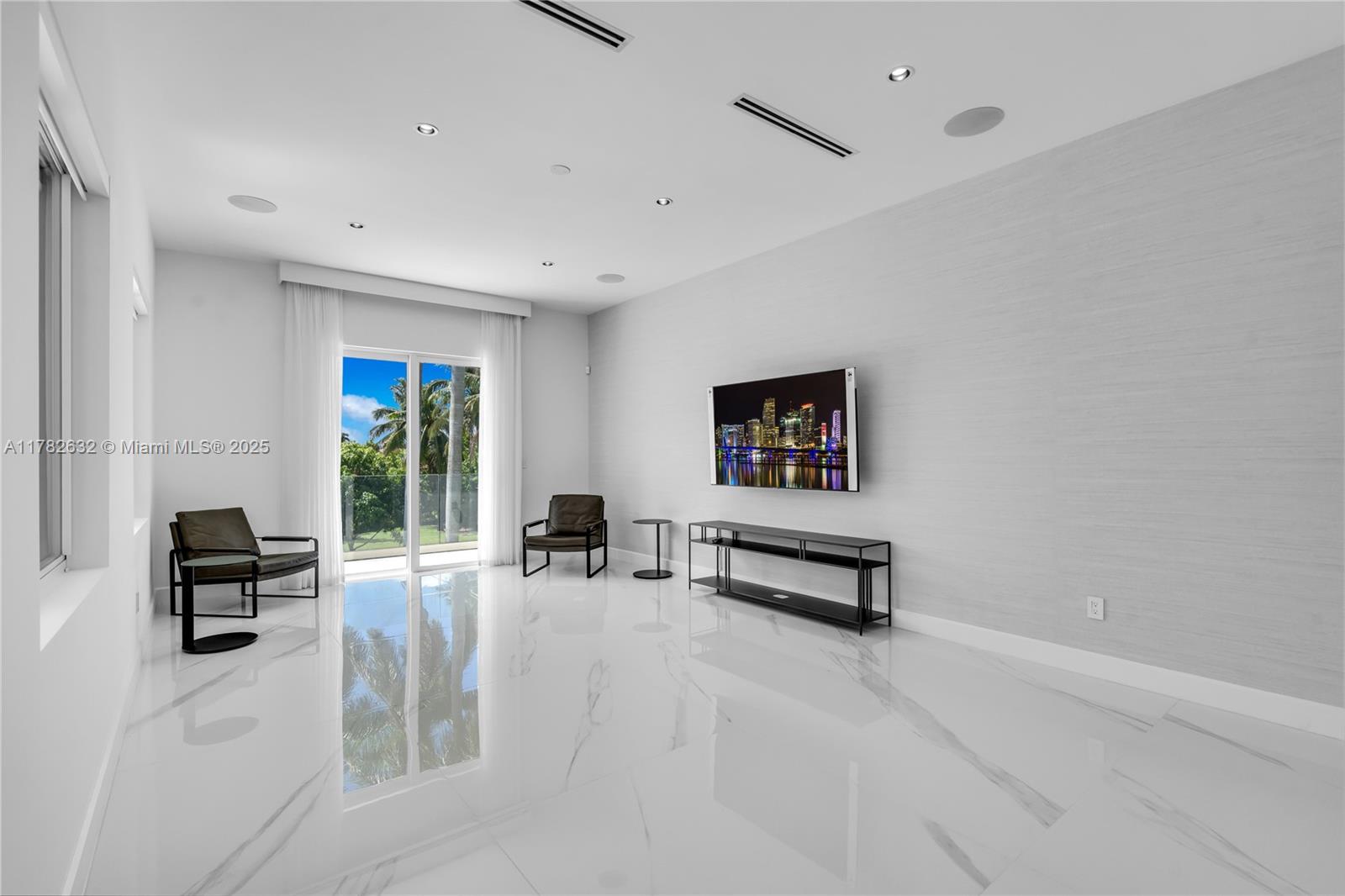 9928 NW 133rd St, Hialeah Gardens, Florida image 31