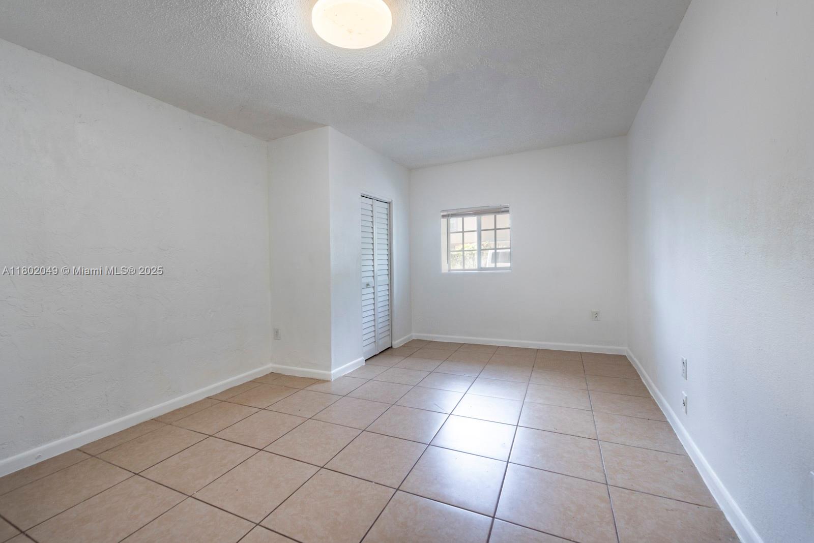 Residential, Davie, Florida image 10
