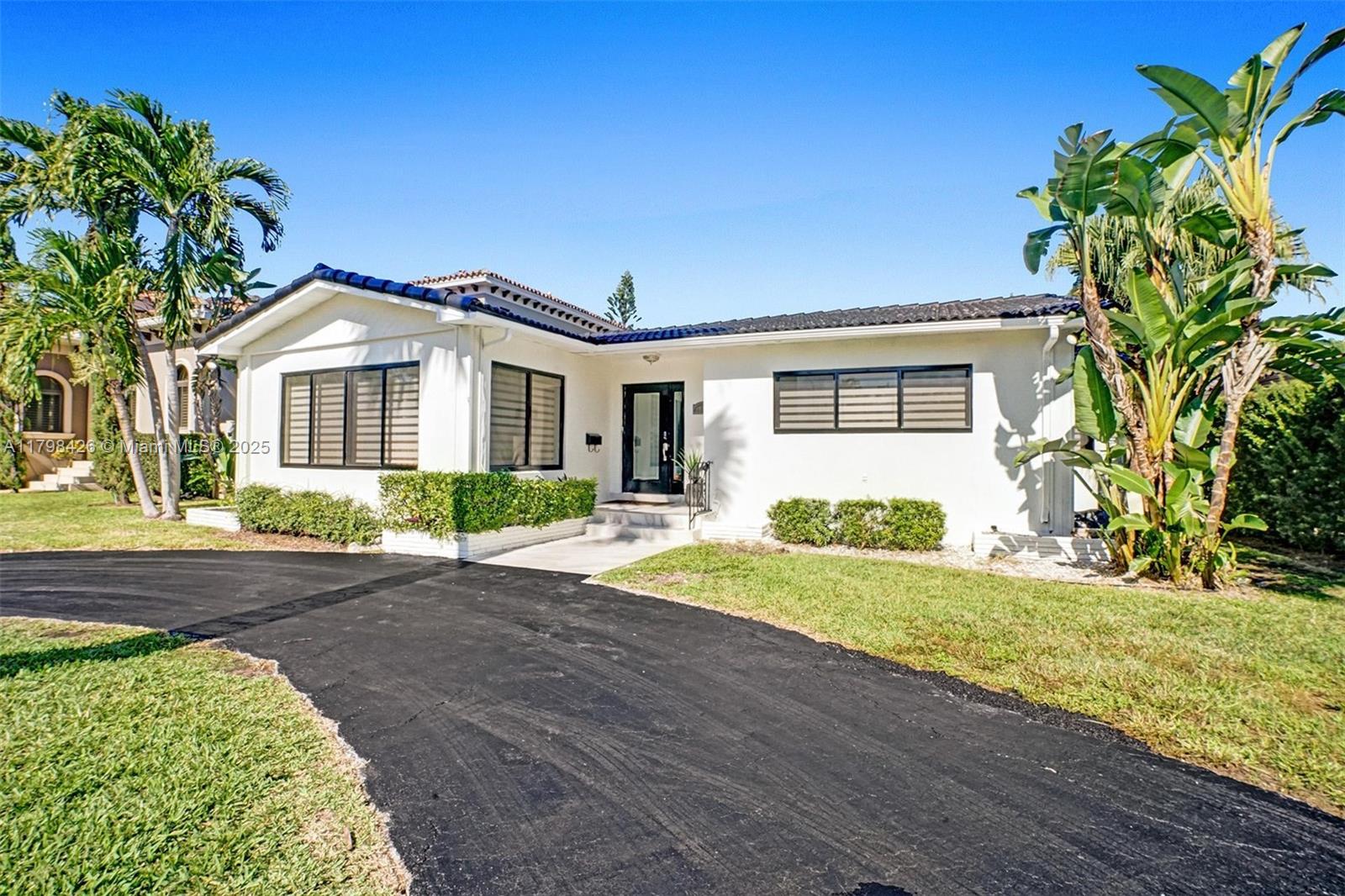1355  Madison St  For Sale A11798426, FL