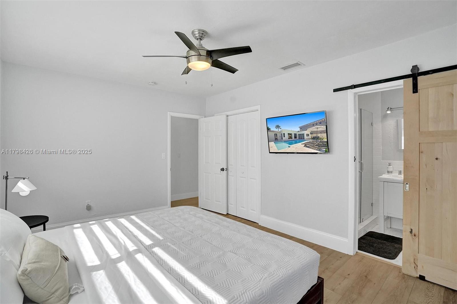 1355 Madison St, Hollywood, Florida image 19