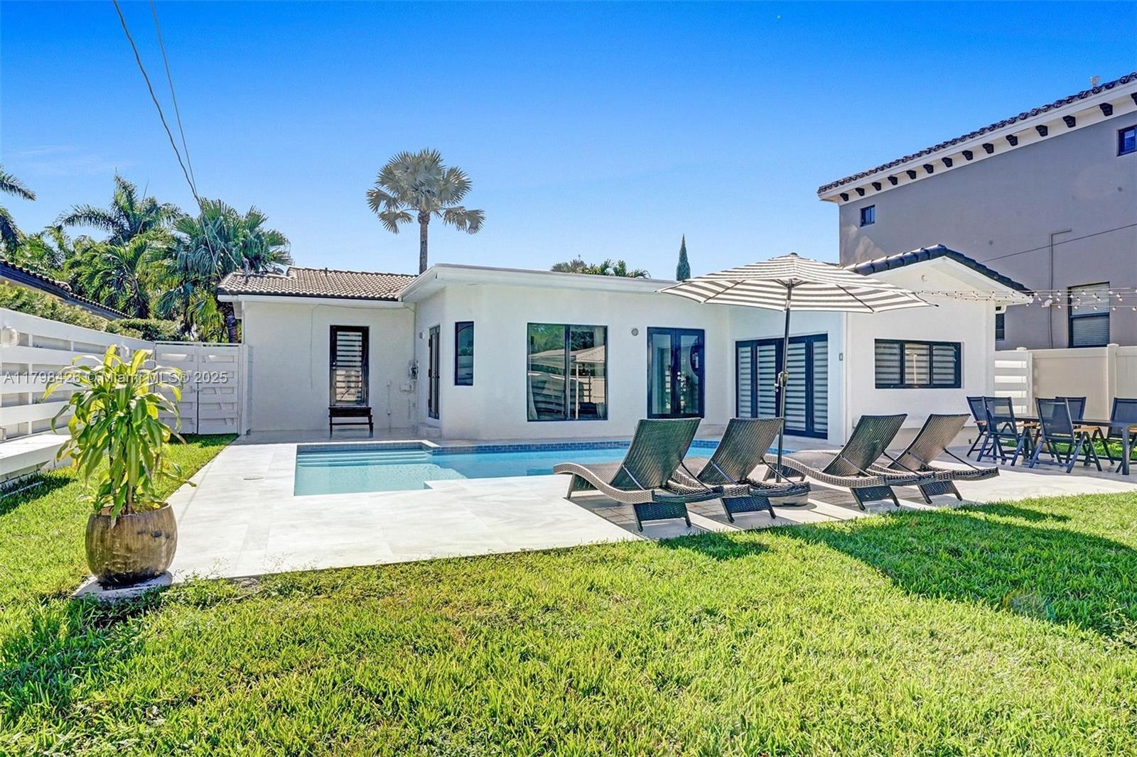 1355 Madison St, Hollywood, Florida image 32
