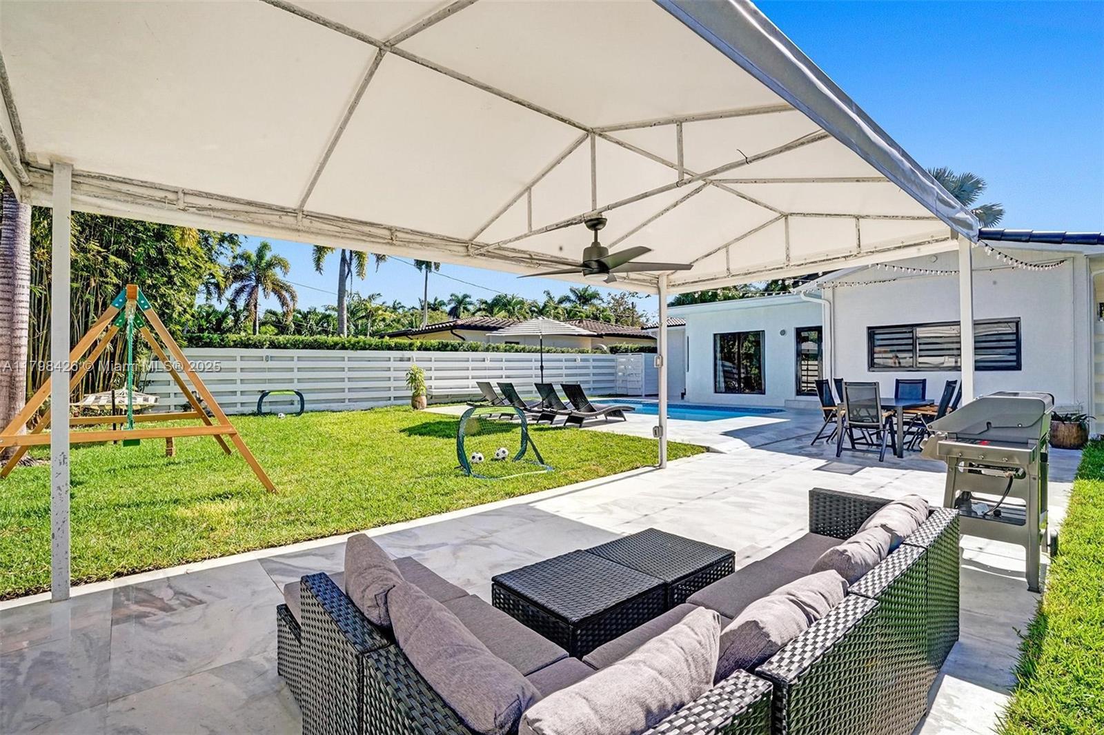 1355 Madison St, Hollywood, Florida image 36