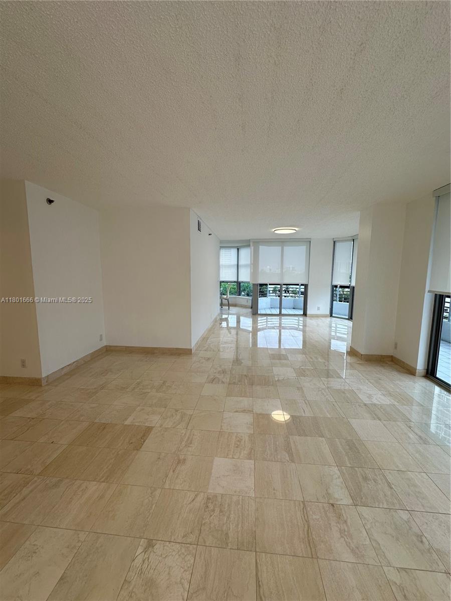 3600 N Mystic Pointe Dr #707, Aventura FL 33180