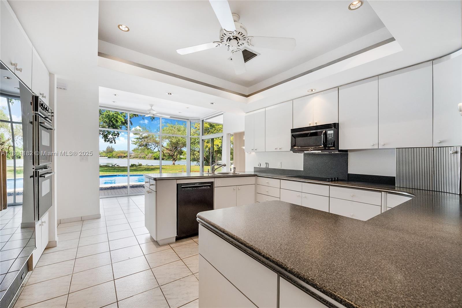 9000 School House Rd, Coral Gables, Florida image 17